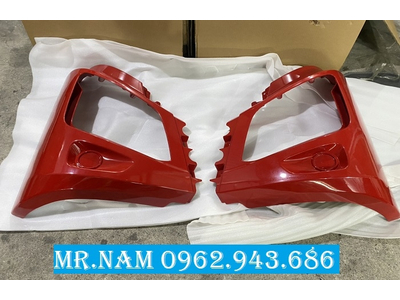 ỐP KHOANG ĐÈN PHA HYUNDAI XCIENT XE 3 CHÂN, 4 CHÂN, ĐẦU KÉO TẠI HÀ NỘI VÀ SÀI GÒN.