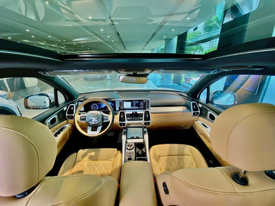 New KIA Sorento Signature 2.5G ( Máy xăng - NỘT THẤT NÂU)