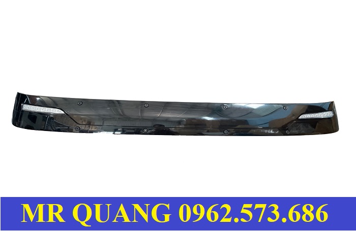 chắn nắng xe đầu kéo hyundai xcient