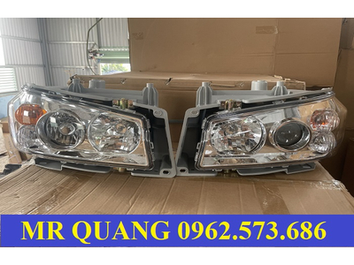 Đèn pha Howo 371, 336