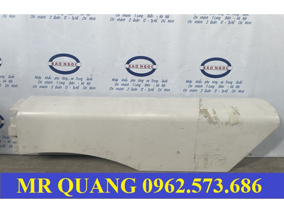 Vè của lốp (vè chắn lốp) xe Shacman M3000