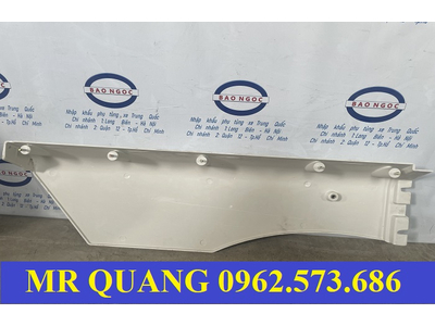 Vè của lốp (vè chắn lốp) xe Shacman M3000