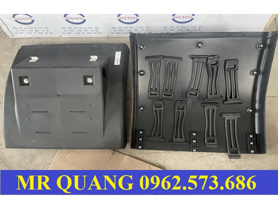 Chắn bùn sau xe Howo A7