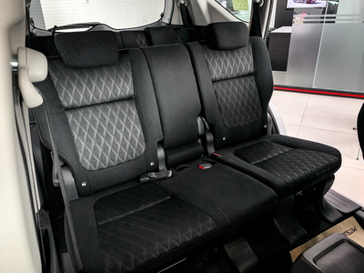 Mitsubishi Xpander AT