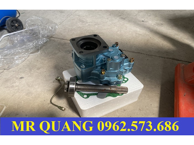 Cóc trích lực xe Howo