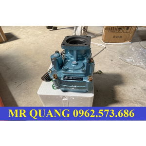 Cóc trích lực xe Howo