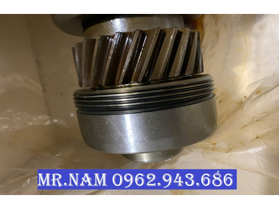 TRỤC CƠ WD615 HOWO 336, 371, 375, 420 NHẬP KHẨU CHUẨN CHÍNH HÃNG 103KG TẠI HÀ NỘI VÀ SÀI GÒN.