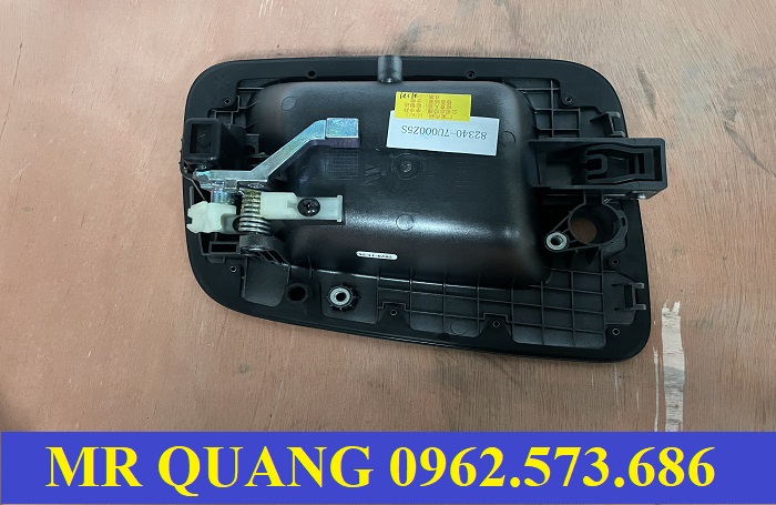 tay nắm cửa ngoài xe hyundai xcient