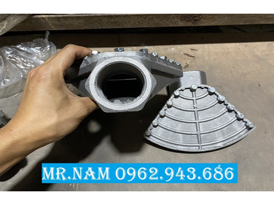 BÉP PHUN MỎ VỊT, CỔ TRỤC XOAY 360 ĐỘ XE TƯỚI CÂY RỬA ĐƯỜNG GIÁ TỐT TẠI HÀ NỘI VÀ SÀI GÒN.