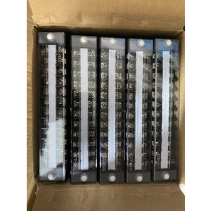 Cầu đấu STB 20A 12P