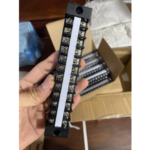 Cầu đấu STB 20A 12P