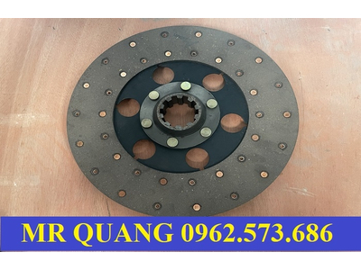 Lá côn động cơ lai mooc chở xi măng rời