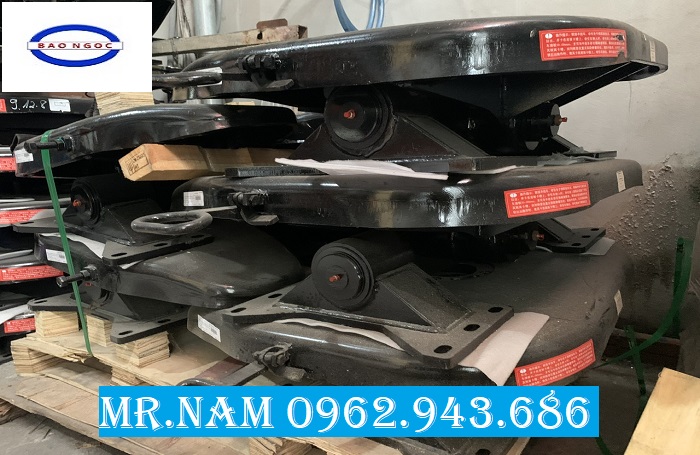 mâm 4 chiều 12 chân ốc