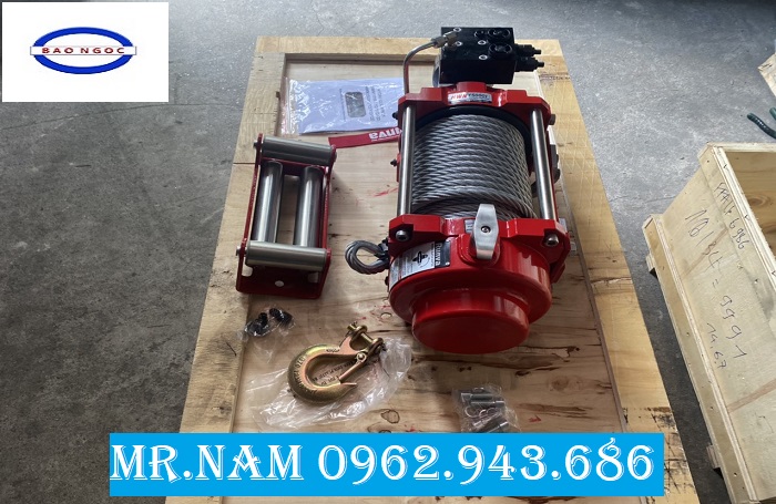 phía bên hông của tời