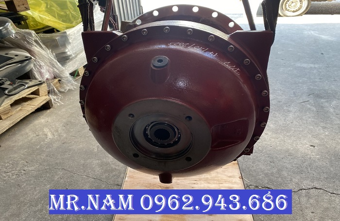 mặt trước bắt mô tơ thủy lực