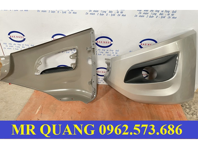 Ốp mí đèn gầm xe Chenglong H7