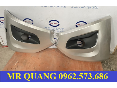 Ốp mí đèn gầm xe Chenglong H7