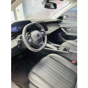 Peugeot 408 Allure - TRẮNG