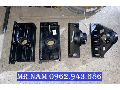 TAI BẮT, GIÁ ĐỠ THÁP BEN TRÊN XE TẢI 3 CHÂN , 4 CHÂN, MOOC BEN GIA TỐT NHẤT THỊ TRƯỜNG HÀ NỘI VÀ SÀI GÒN.