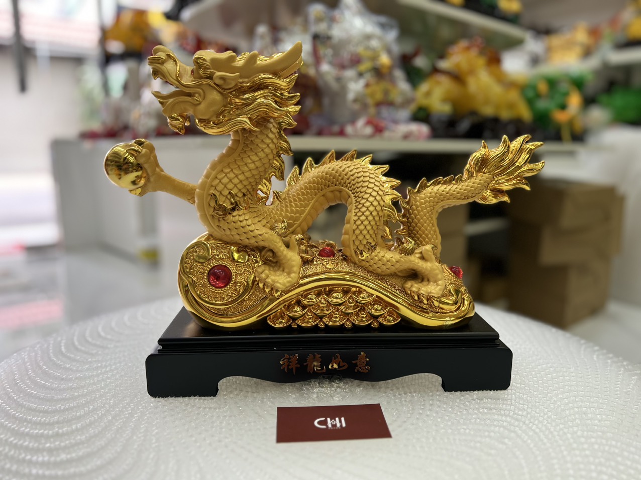 Tượng rồng ngọc như ý