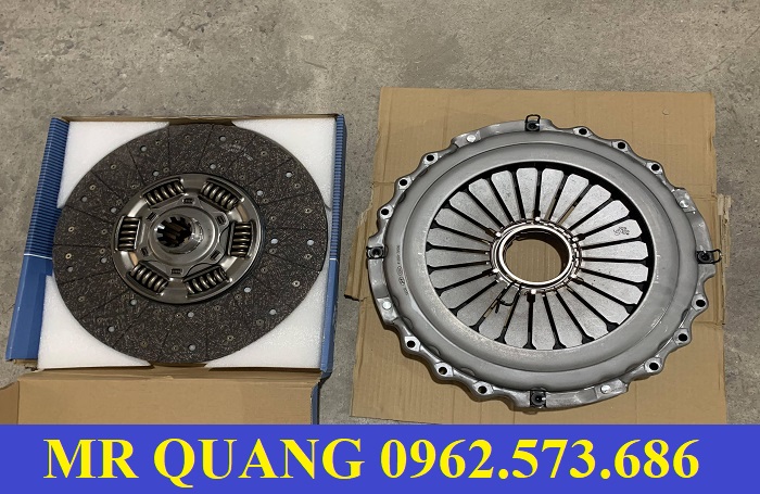 bàn ép xe hyundai xcient