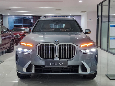 BMW X7 xDrive40i Pure Excellence