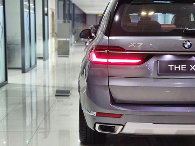 BMW X7 xDrive40i Pure Excellence