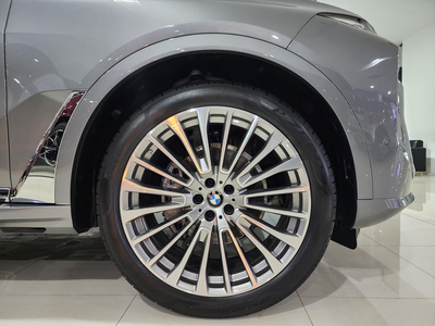 BMW X7 xDrive40i Pure Excellence