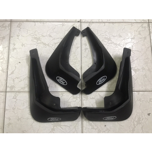 Chắn bùn bánh xe Ford Focus Bản Hatchback 2012-2018