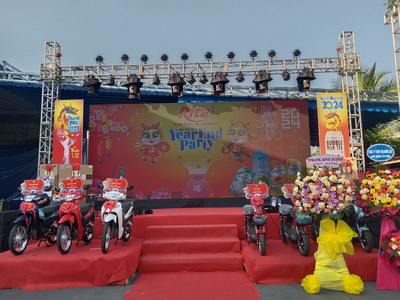 CHO THUÊ LED TRONG NHÀ, LED NGOÀI TRỜI - YEAR END PARTY