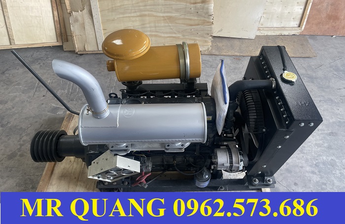 động cơ lai rơ mooc chở xi măng rời