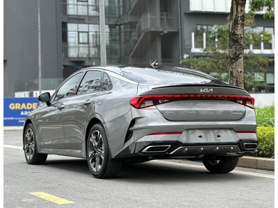 KIA K5 2.0 Premium