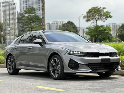 KIA K5 2.0 Premium