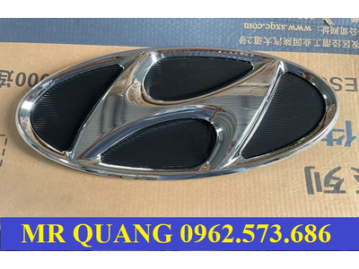 Logo xe Hyundai Xcient