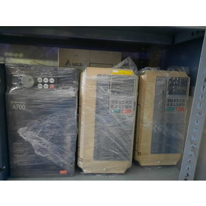 Biến Tần Cũ Nhật 11kw 220v