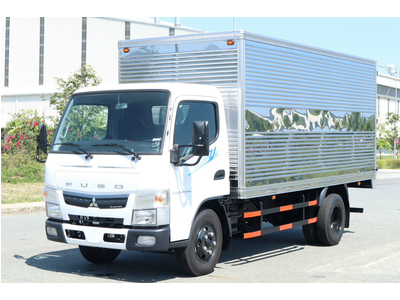 Xe Tải Fuso Canter TF4.9 - Tải Trọng 1.49 Tấn - Thùng Dài 4.45m