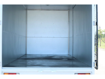 Xe Tải Fuso Canter TF4.9 - Tải Trọng 1.49 Tấn - Thùng Dài 4.45m