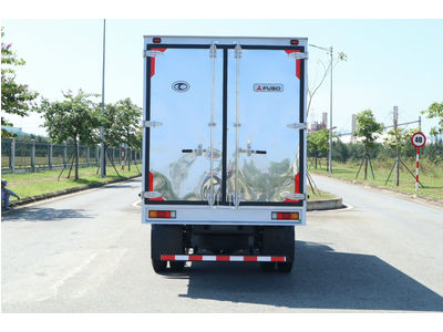 Xe Tải Fuso Canter TF4.9 - Tải Trọng 1.49 Tấn - Thùng Dài 4.45m