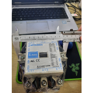 KHỞI ĐỘNG TỪ MITSUBISHI 200A CŨ