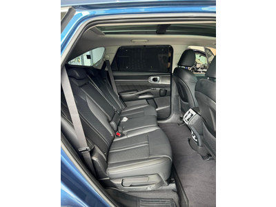 New KIA Sorento 2.5G Premium (Máy xăng - NỘI THẤT ĐEN)