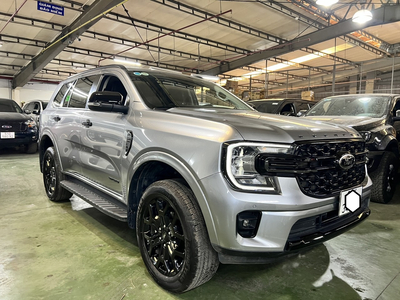 Everest Sport 2023 Lướt 13.900km