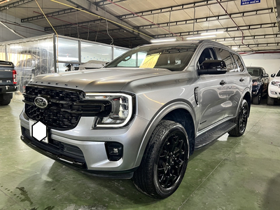 Everest Sport 2023 Lướt 13.900km