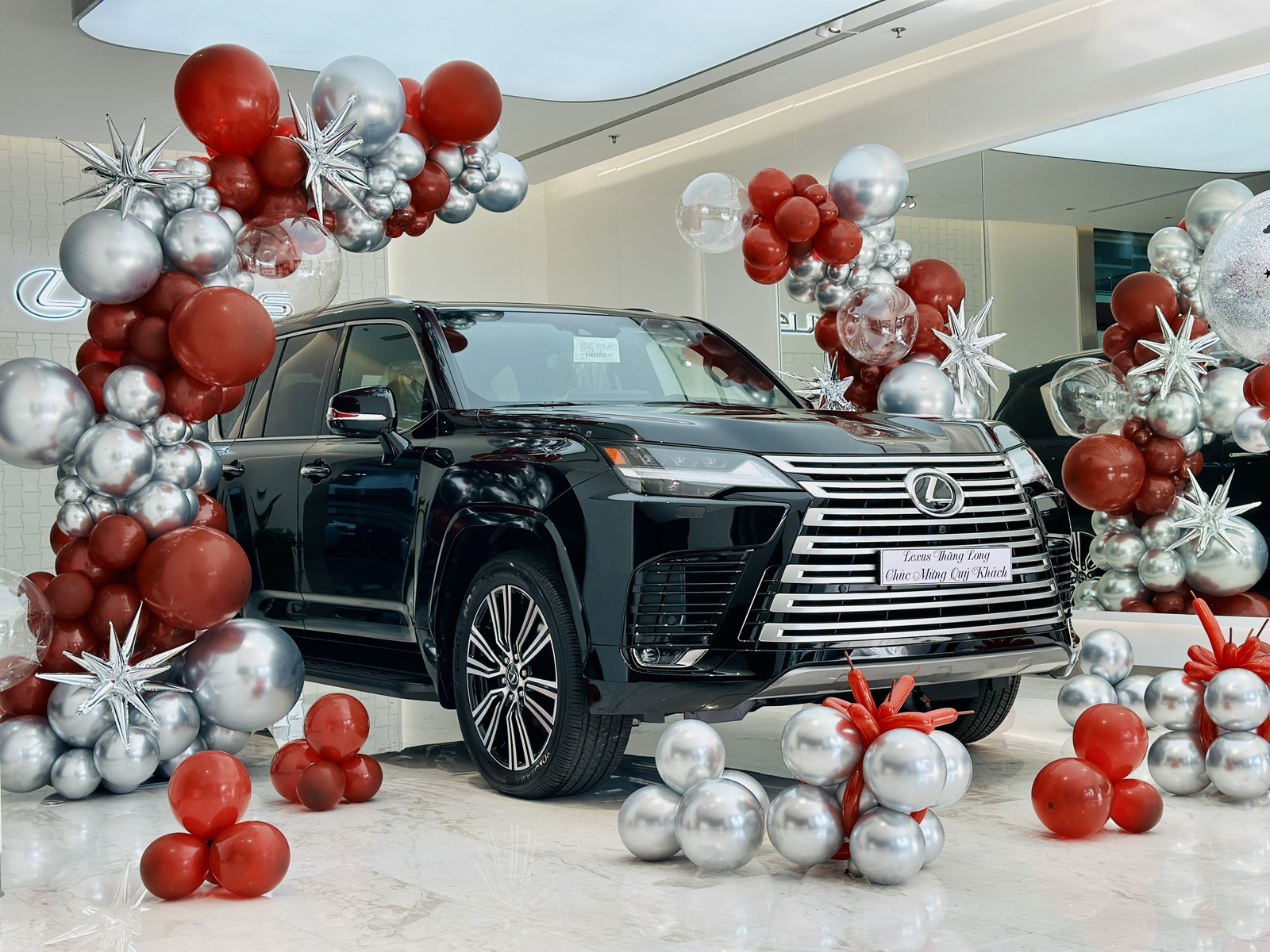 Giao Xe Lexus về Lexus Đà Nẵng