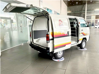 SUZUKI BLIND VAN