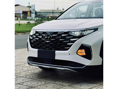 Hyundai Custin 1.5L Tiêu Chuẩn