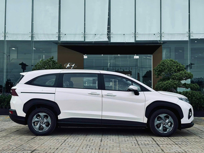 Hyundai Custin 1.5L Tiêu Chuẩn