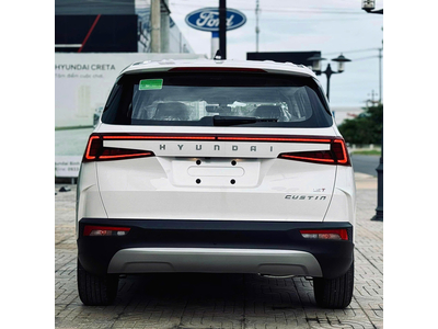 Hyundai Custin 1.5L Tiêu Chuẩn
