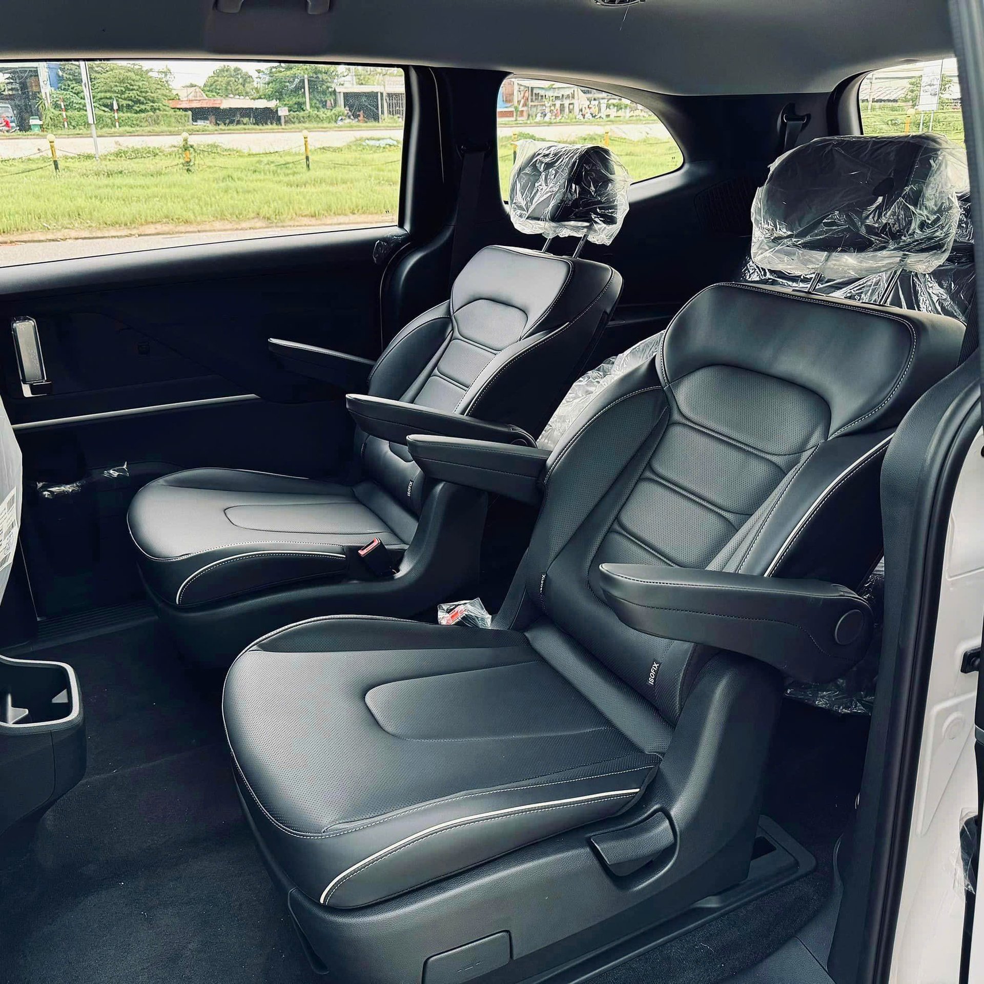 Hyundai Custin 1.5L Tiêu Chuẩn