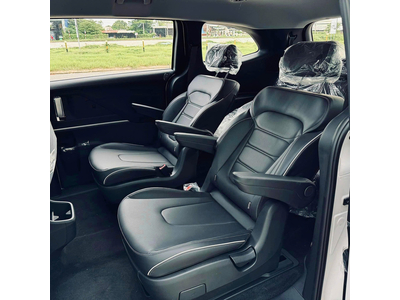 Hyundai Custin 1.5L Tiêu Chuẩn