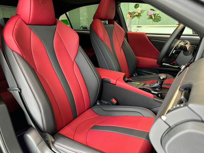 Lexus ES 250 F Sport